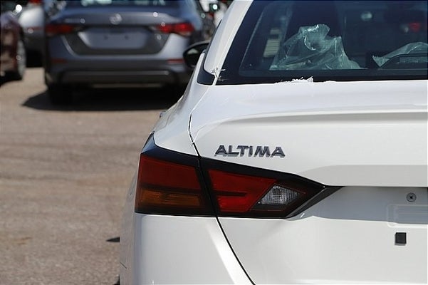 2024 Nissan Altima 2.5 SV in Bedford , OH - Bedford Nissan