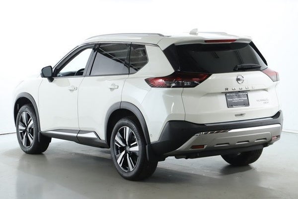 2021 Nissan Rogue Platinum AWD in Bedford , OH - Bedford Nissan
