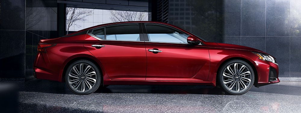 2024 Nissan Altima red