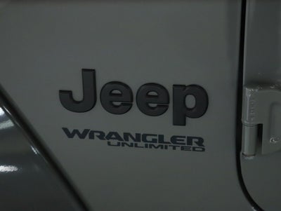 2021 Jeep Wrangler Unlimited Sahara Altitude