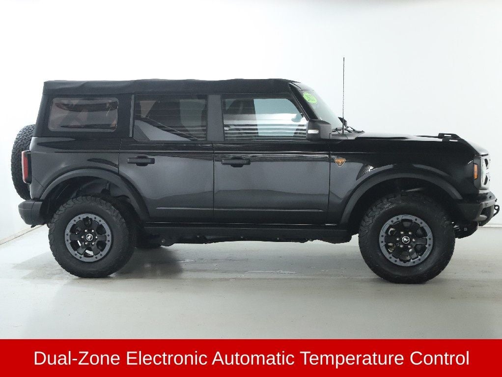 2022 Ford Bronco Badlands 4WD