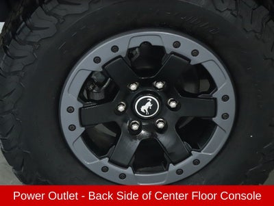 2022 Ford Bronco Badlands 4WD