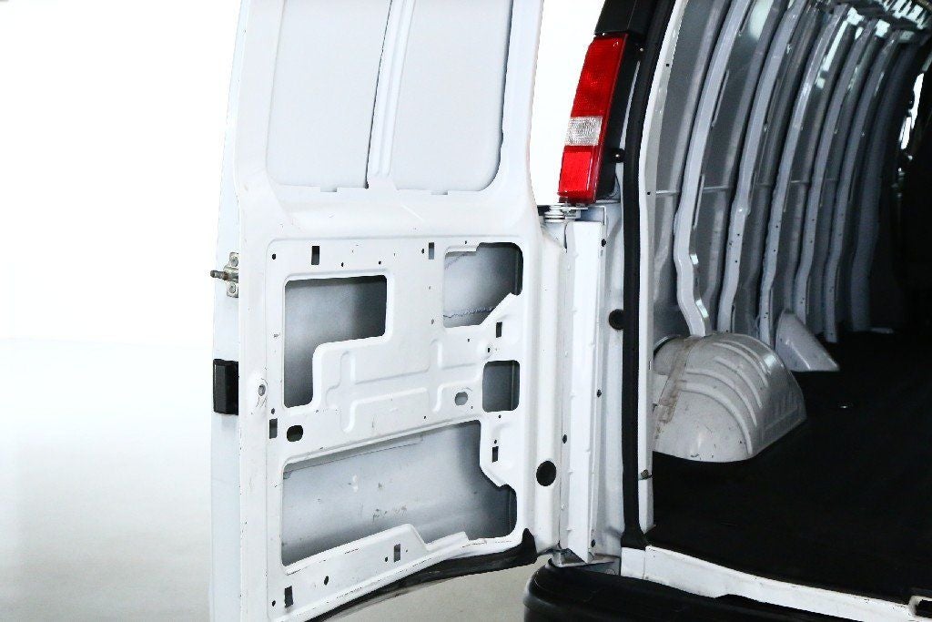 2023 Chevrolet Express 2500 Work Van Cargo