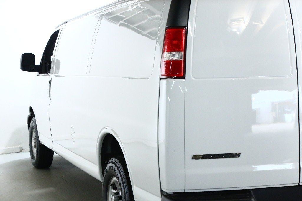 2023 Chevrolet Express 2500 Work Van Cargo