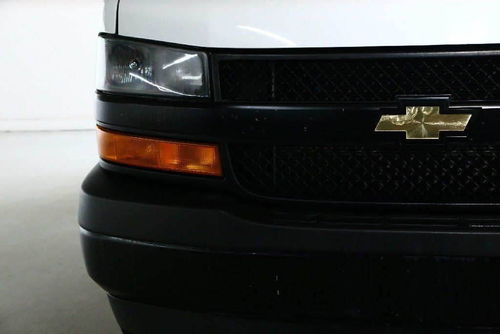 2023 Chevrolet Express 2500 Work Van Cargo