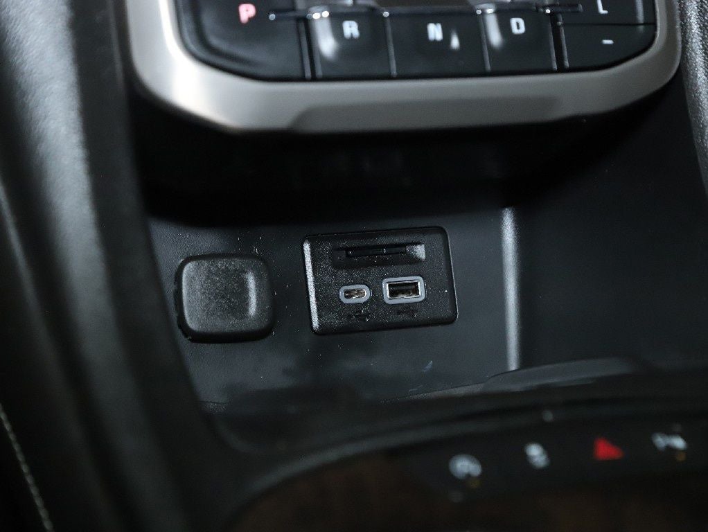 2021 GMC Acadia Denali Technology Pkg.