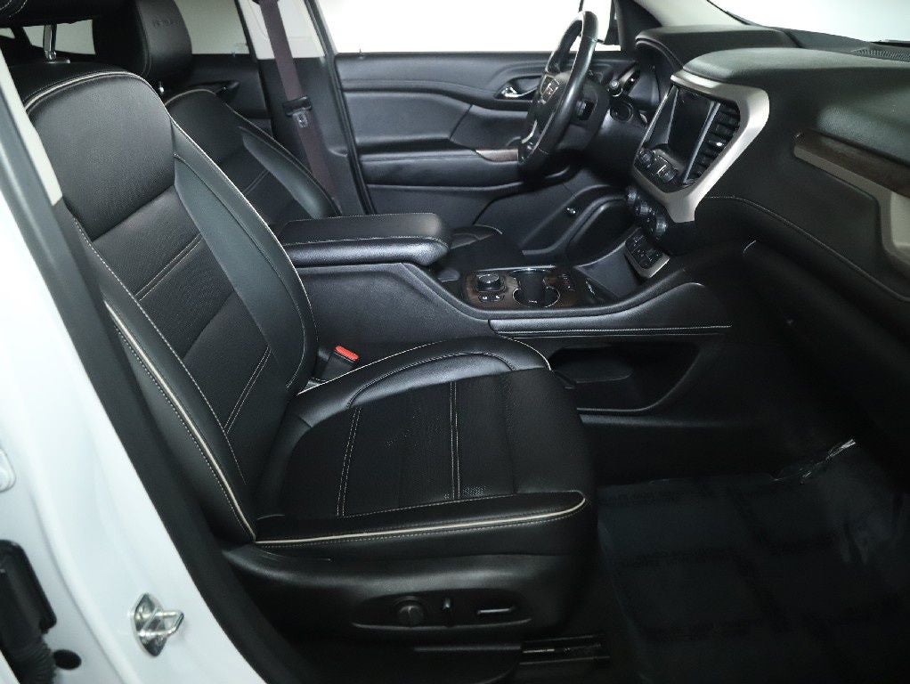 2021 GMC Acadia Denali Technology Pkg.