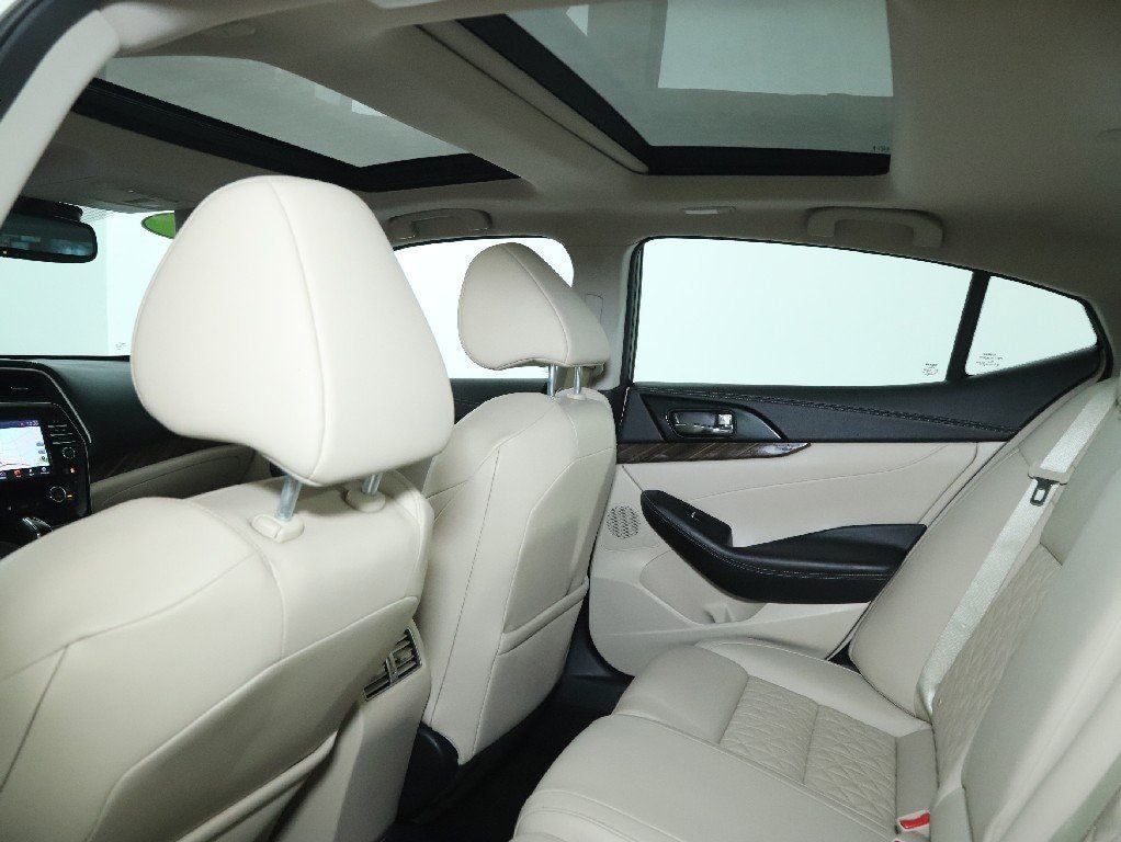 2017 Nissan Maxima Platinum