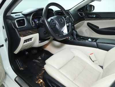 2017 Nissan Maxima Platinum
