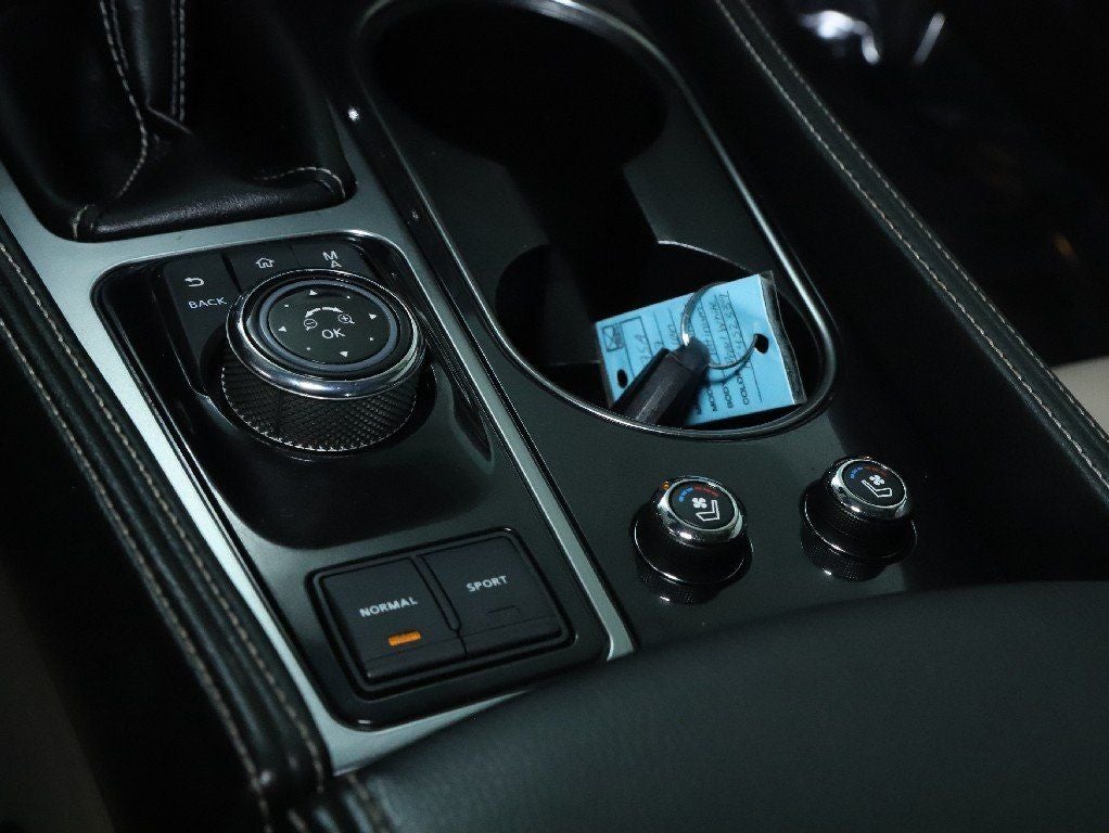 2017 Nissan Maxima Platinum