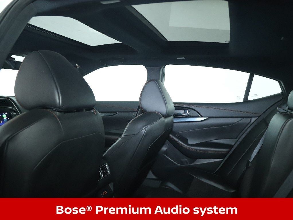 2023 Nissan Maxima SR