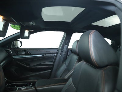 2023 Nissan Maxima SR