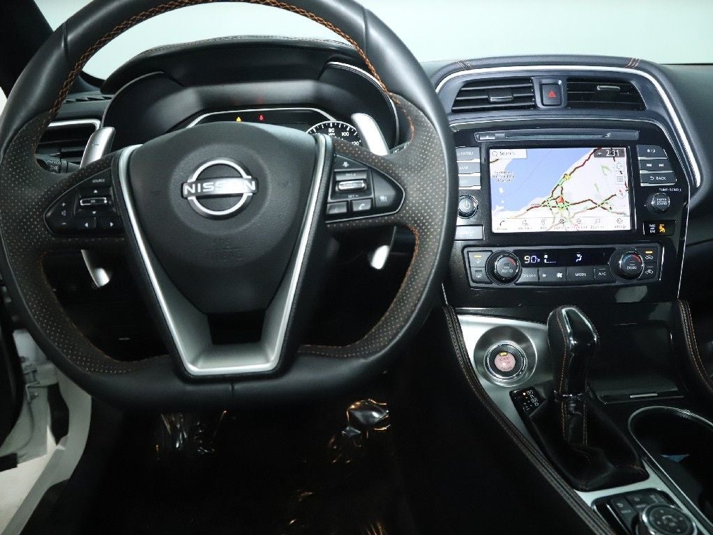 2023 Nissan Maxima SR