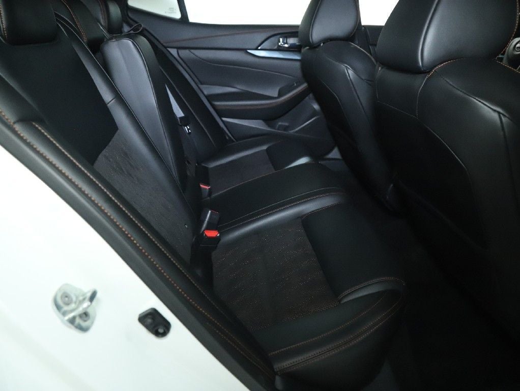 2023 Nissan Maxima SR