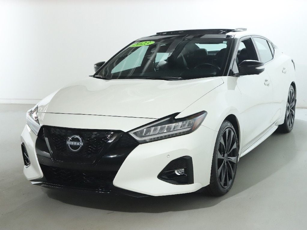 2023 Nissan Maxima SR
