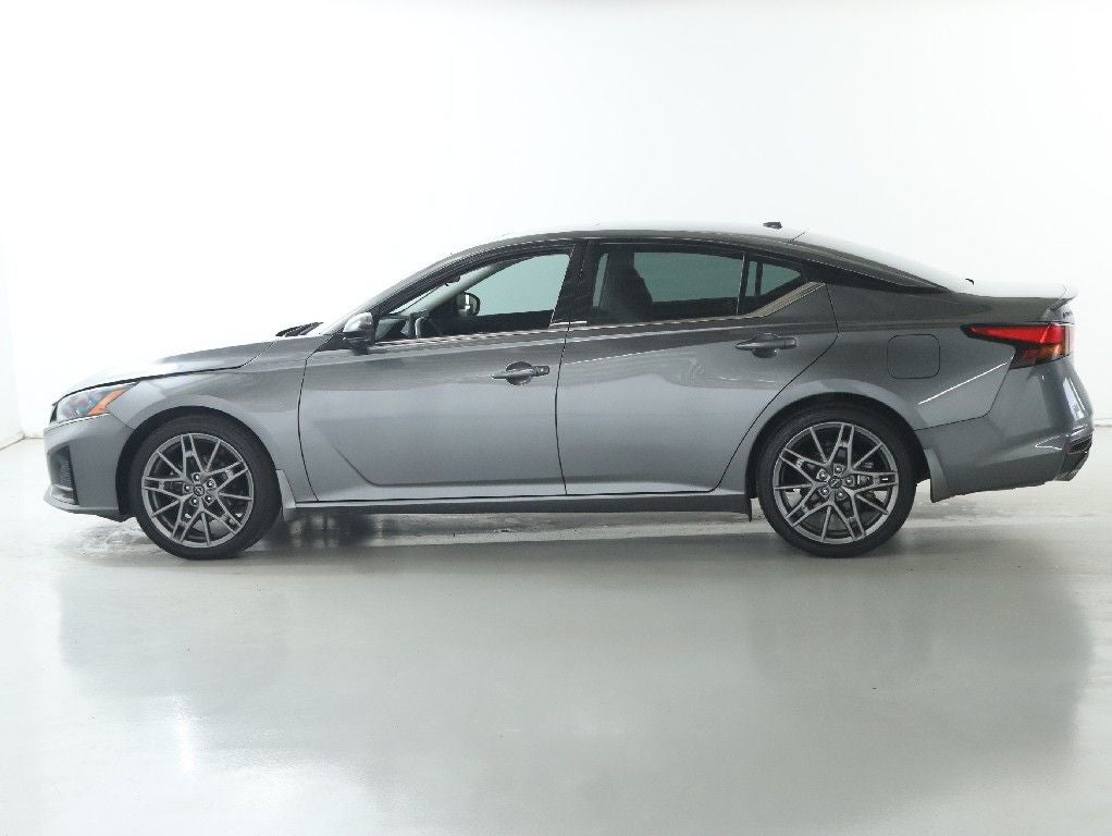 2024 Nissan Altima 2.0 SR VC Turbo