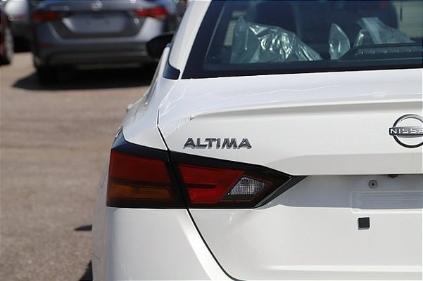 2024 Nissan Altima 2.5 SR in Bedford , OH - Bedford Nissan