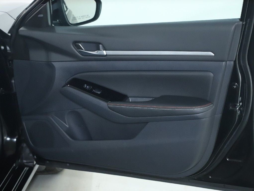 2025 Nissan Altima 2.5 SR Premium AWD