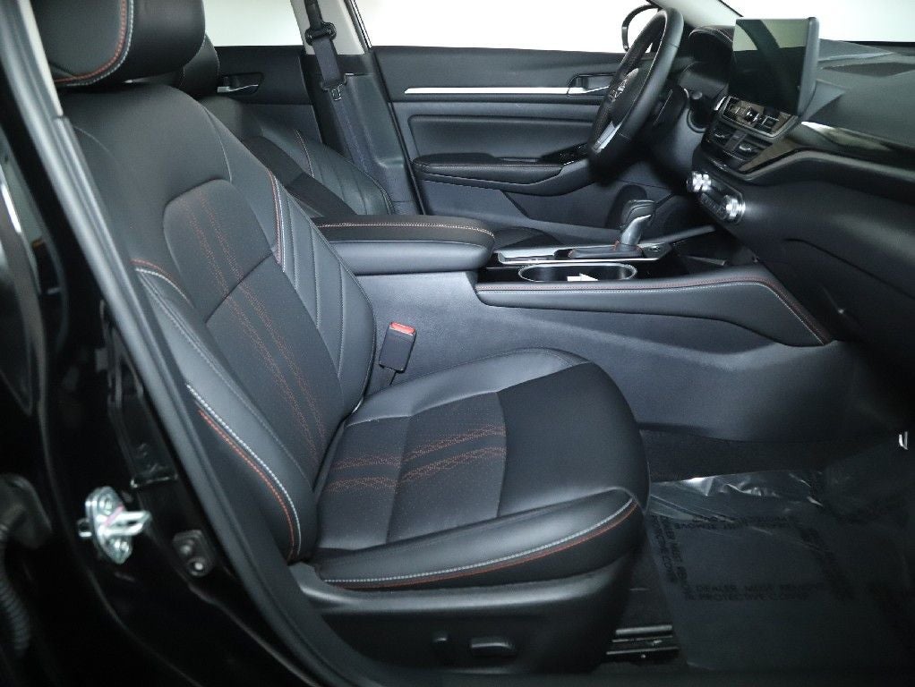 2025 Nissan Altima 2.5 SR Premium AWD