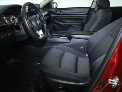 2024 Nissan Altima 2.5 SV Premium AWD
