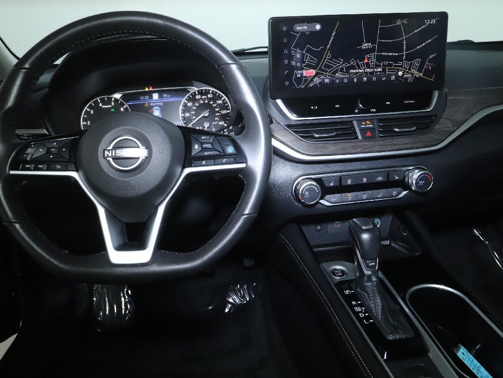 2024 Nissan Altima 2.5 SV Premium AWD