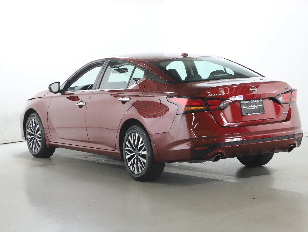 2024 Nissan Altima 2.5 SV Premium AWD