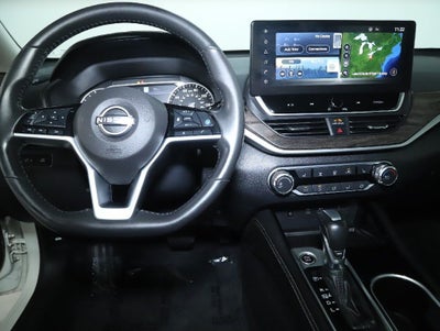 2023 Nissan Altima 2.5 SV Premium AWD