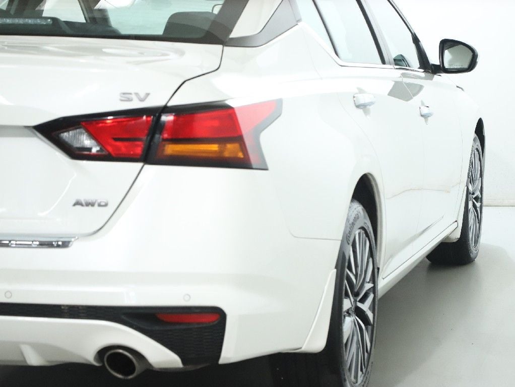 2023 Nissan Altima 2.5 SV Premium AWD