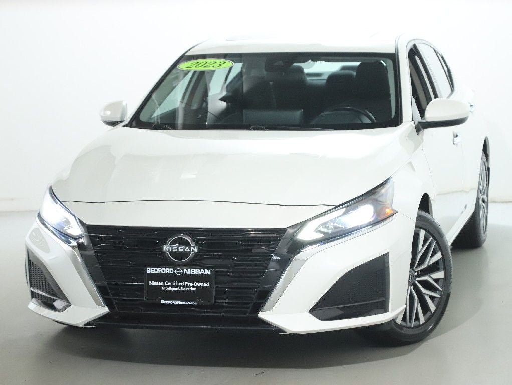 2023 Nissan Altima 2.5 SV Premium AWD