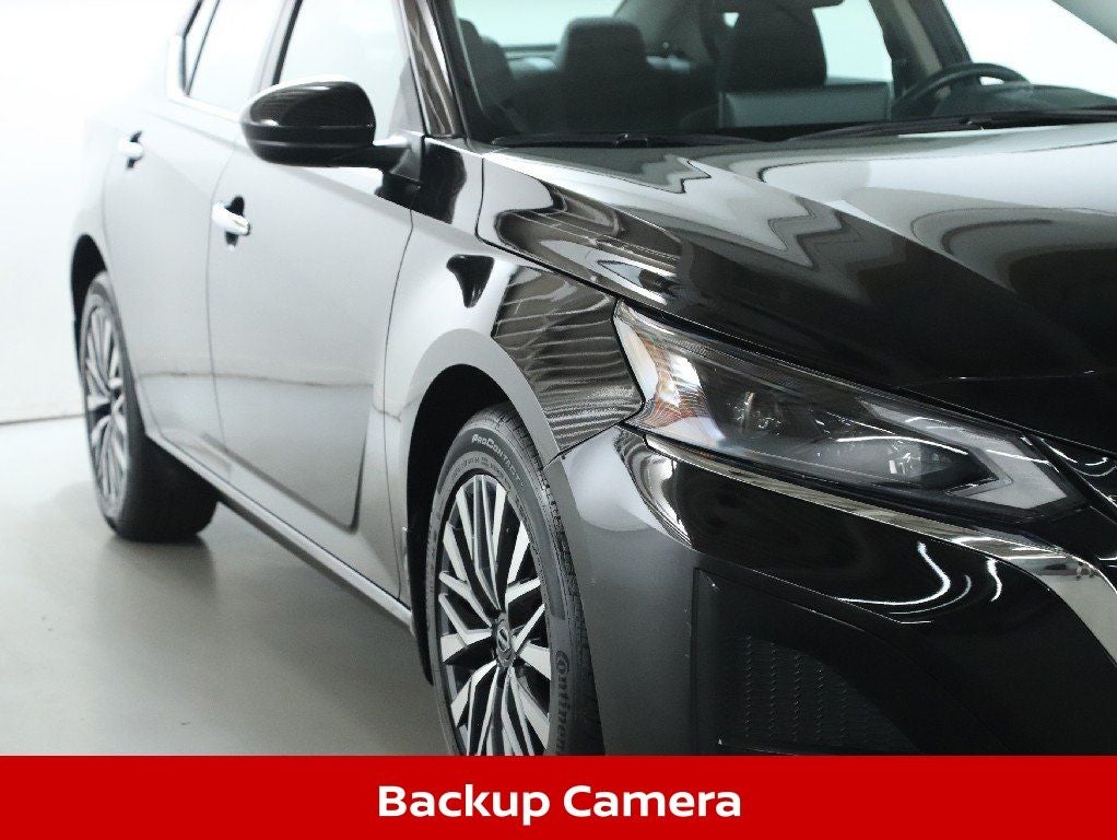 2023 Nissan Altima 2.5 SV Premium AWD