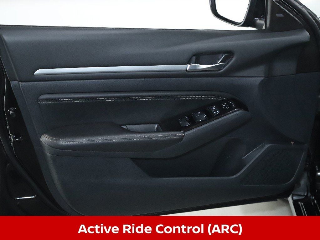 2023 Nissan Altima 2.5 SV Premium AWD