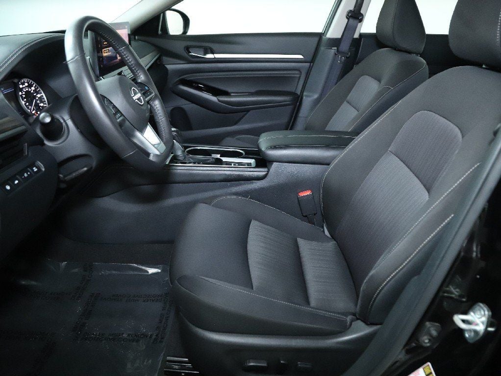 2023 Nissan Altima 2.5 SV Premium AWD