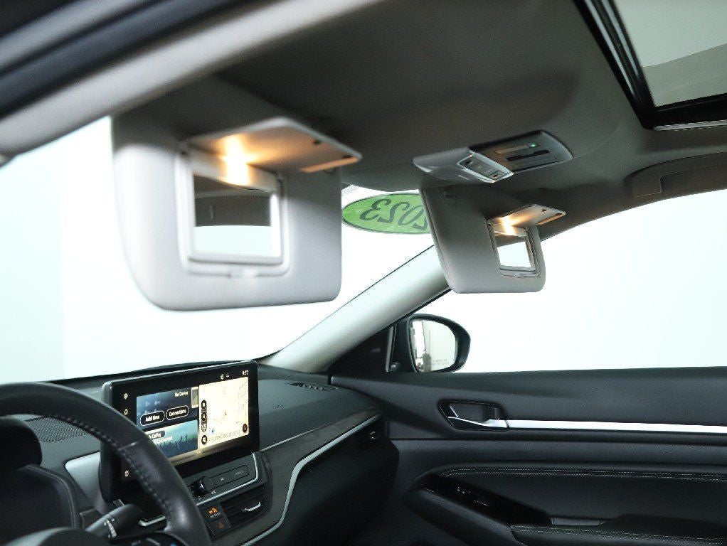 2023 Nissan Altima 2.5 SV Premium AWD