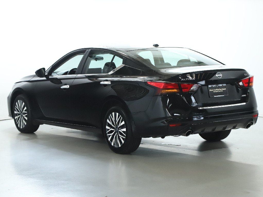 2023 Nissan Altima 2.5 SV Premium AWD