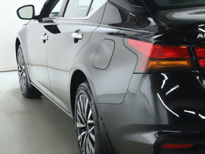 2023 Nissan Altima 2.5 SV AWD