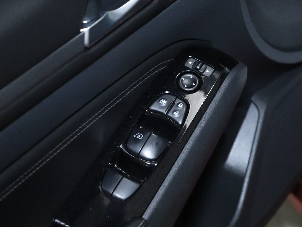 2023 Nissan Altima 2.5 SV Premium AWD
