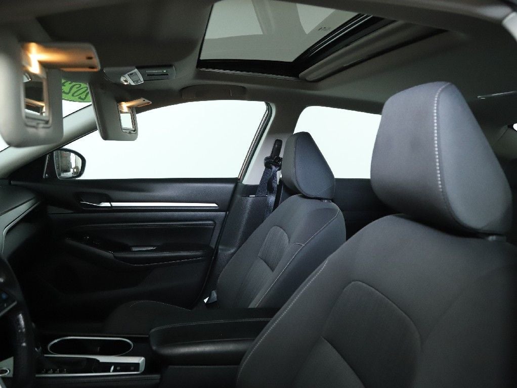 2023 Nissan Altima 2.5 SV Premium AWD
