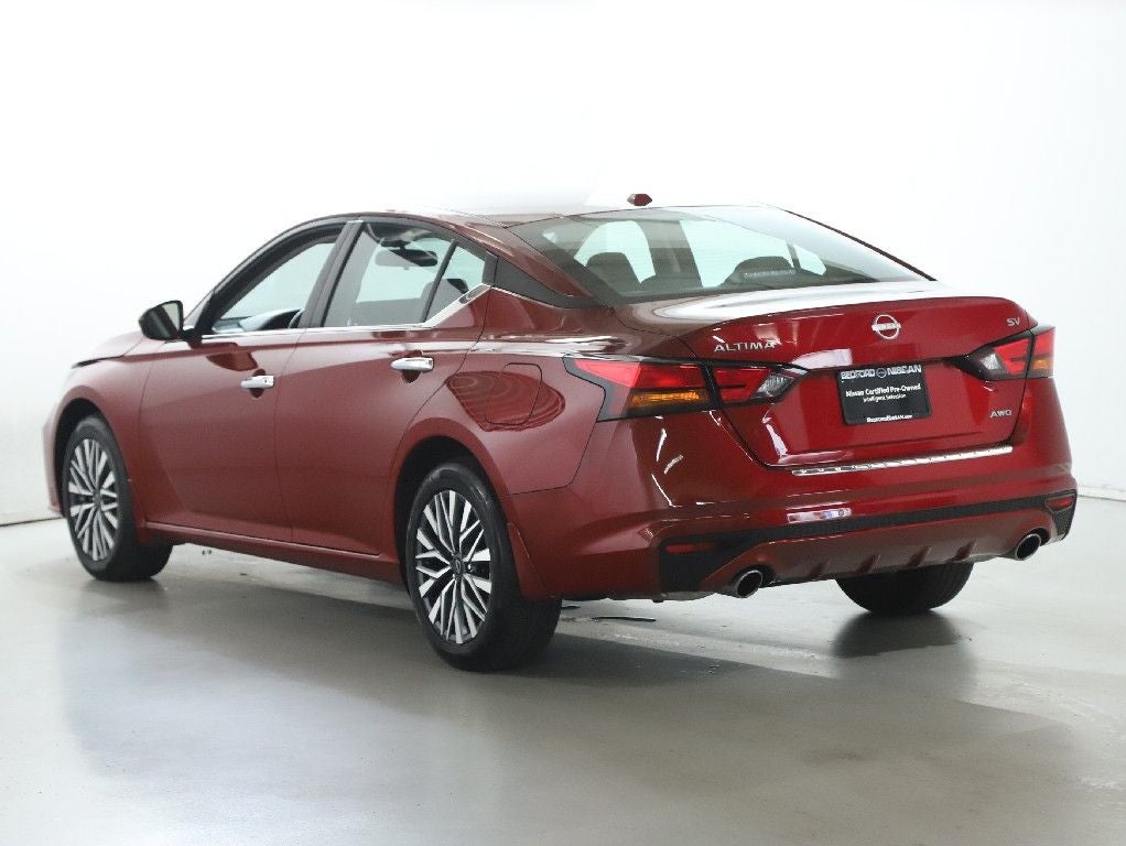 2023 Nissan Altima 2.5 SV Premium AWD