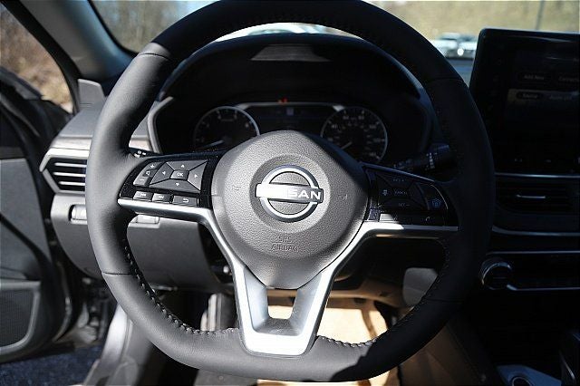 2025 Nissan Altima 2.5 SL