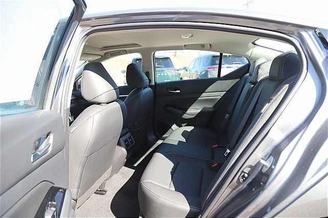 2025 Nissan Altima 2.5 SL