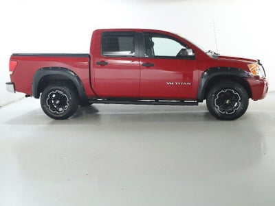 2012 Nissan Titan SV Crew Cab 4WD