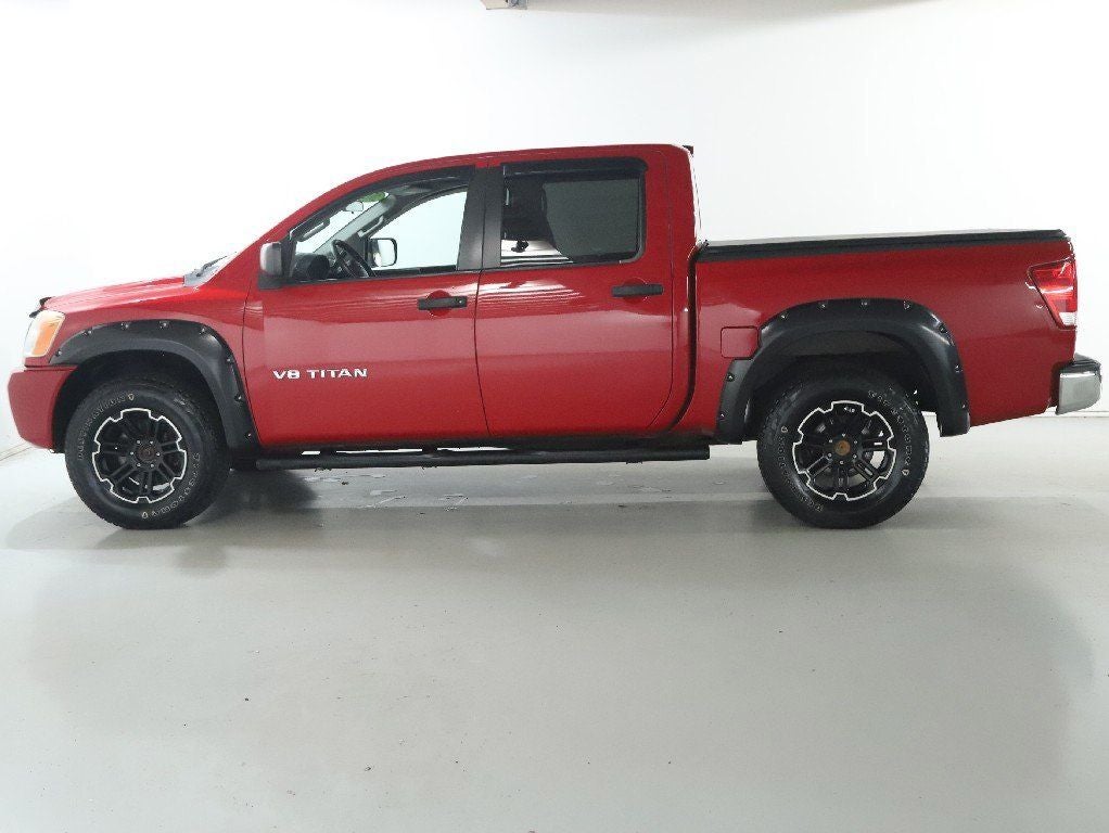 2012 Nissan Titan SV Crew Cab 4WD