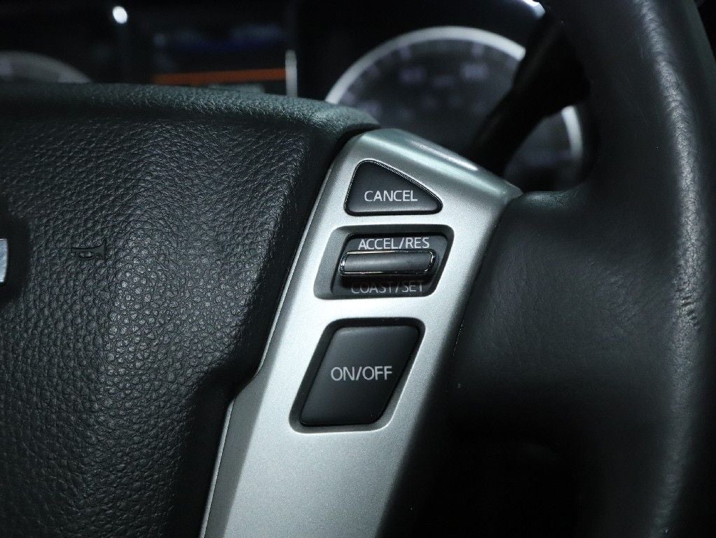 2019 Nissan Titan SL Midnight Edition 4WD