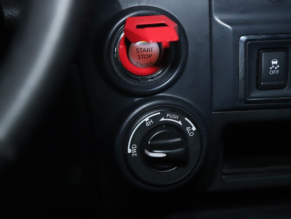 2019 Nissan Titan SL Midnight Edition 4WD