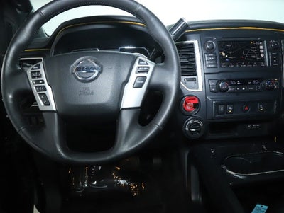 2019 Nissan Titan SL Midnight Edition 4WD