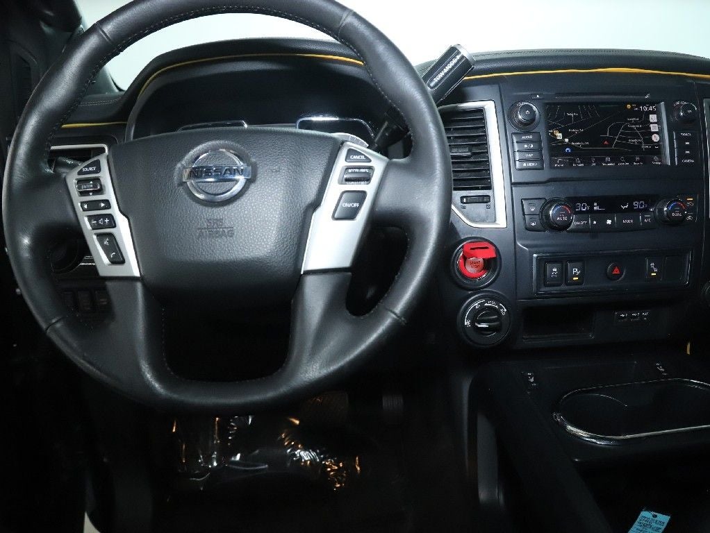 2019 Nissan Titan SL Midnight Edition 4WD