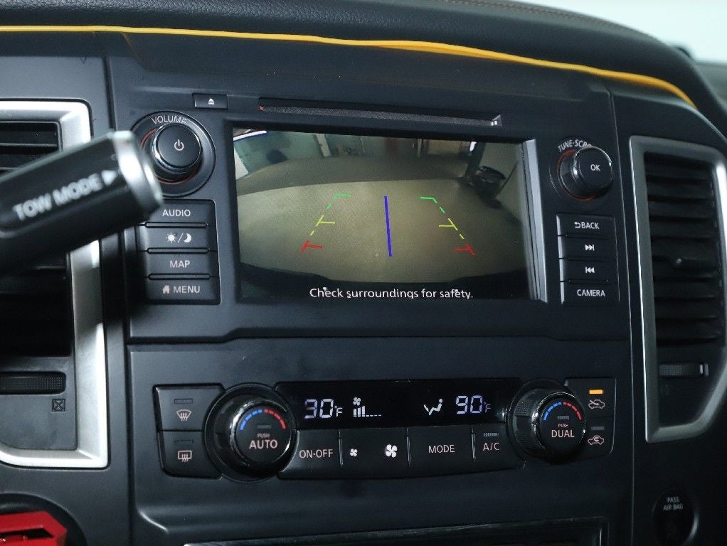 2019 Nissan Titan SL Midnight Edition 4WD