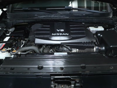 2019 Nissan Titan SL Midnight Edition 4WD