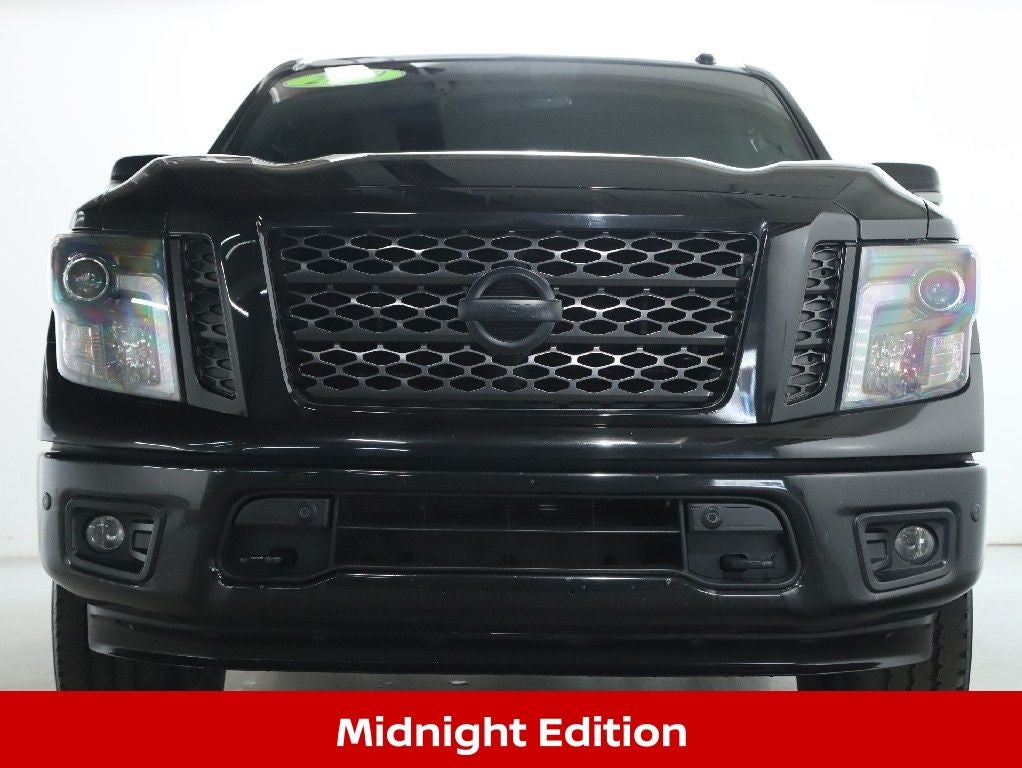 2019 Nissan Titan SL Midnight Edition 4WD