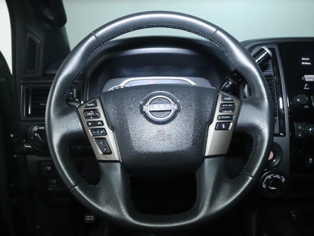 2024 Nissan Titan SV Bronze Edition 4WD